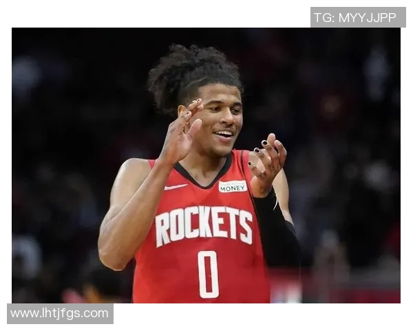 杰伦格林的崛起之路：从青涩新秀到NBA明星的蜕变与挑战