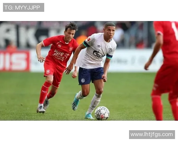 特温特迎战埃因霍温FC争夺荷甲积分榜重要位置